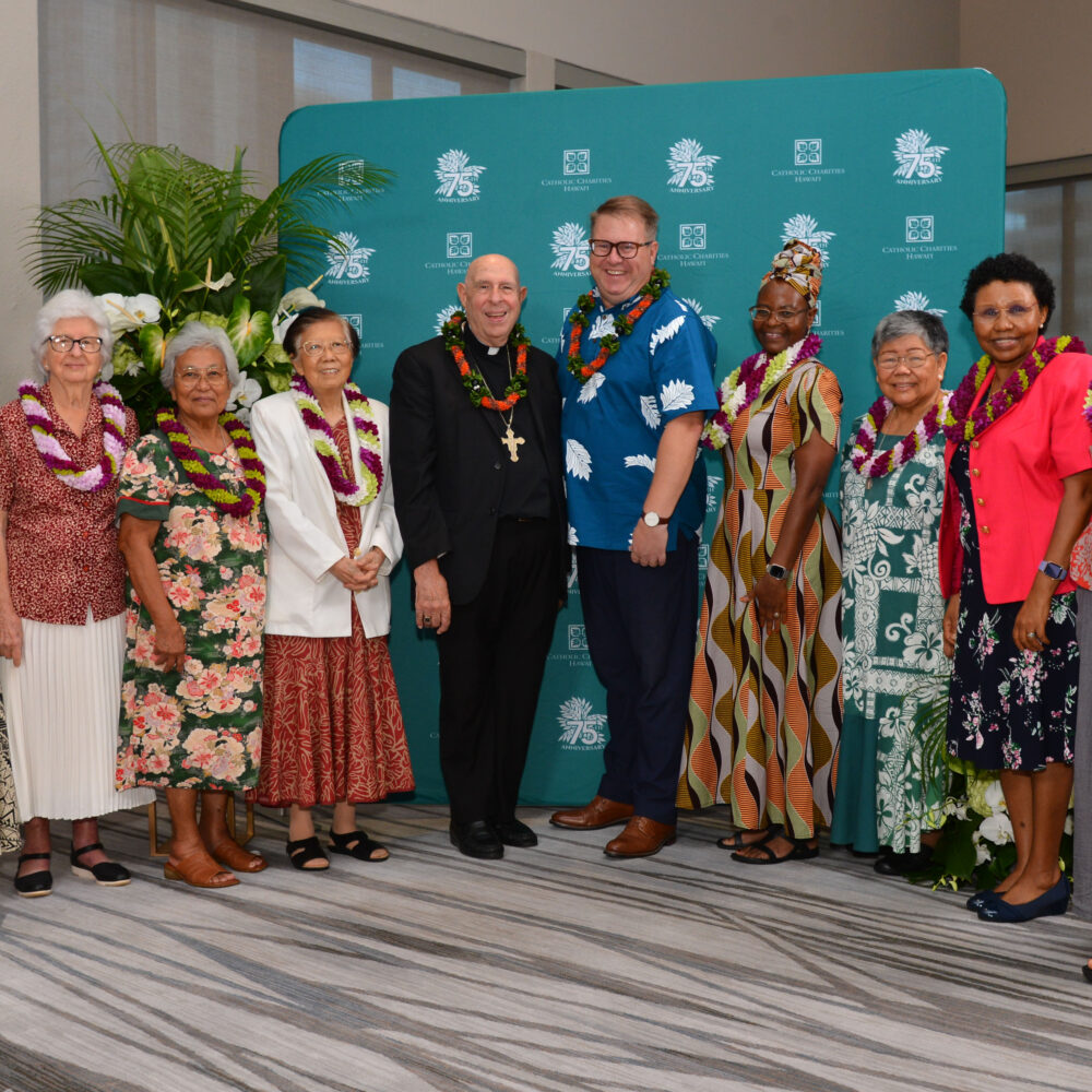 Maryknoll Sisters w Rob & Bishop