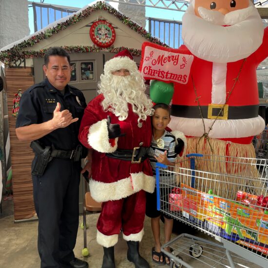 CCH Shop With A Cop event in Kona 9